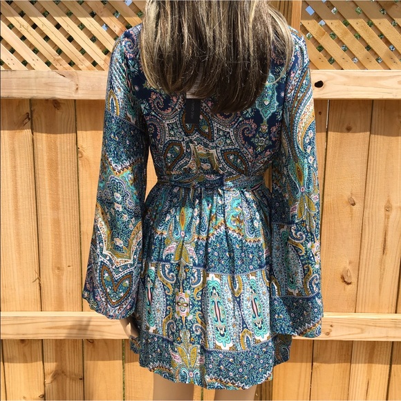 PRICED TO SELL. KIMONO - Picture 2 of 8